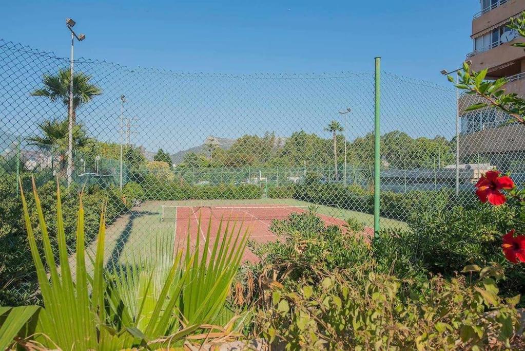 Apartamento En Calpe En 1ª Linea De Playa. Aguamarina Dış mekan fotoğraf